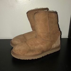 Used tan ugg boots